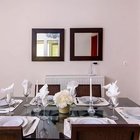 Voula's Place *