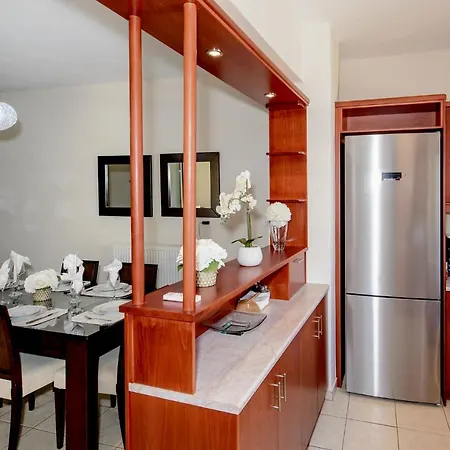 Voula's Place *