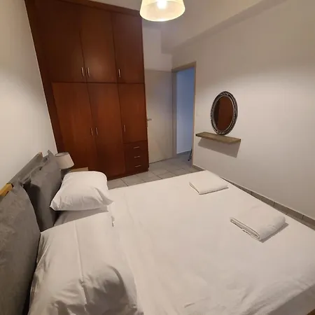 Voula's Place *